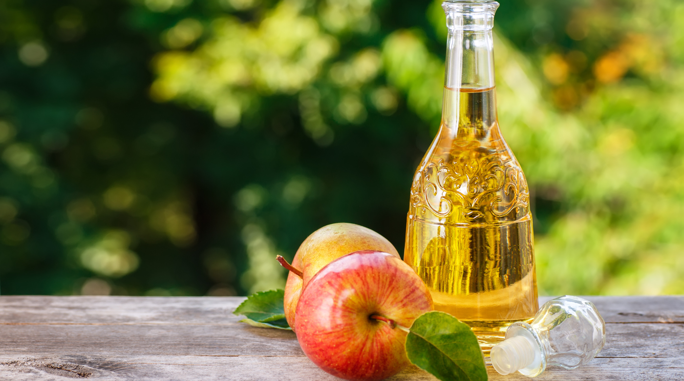 Is apple cider vinegar safe for dogs? 